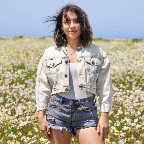 Vintage 80s Light Acid Wash Cropped Denim Jacket - Picture 2 of 8